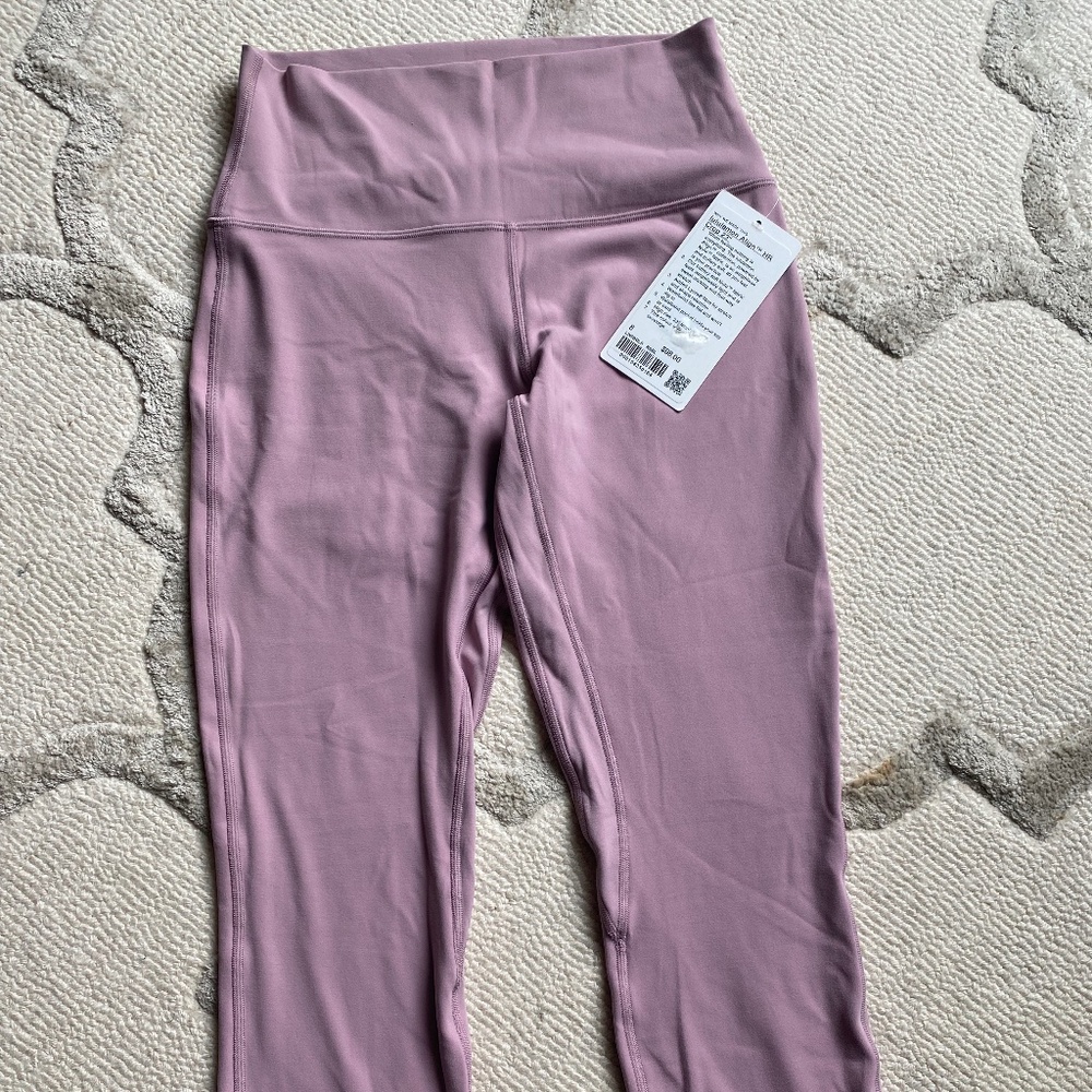 Lululemon, Align Crop 23. with tags. Dusty pink